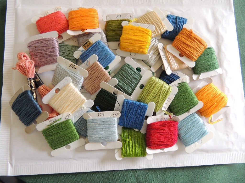 DMC borduurgaren, bobbins 35 stuks, Ophalen, Nieuw, Handborduren, Borduurgaren of Zijde