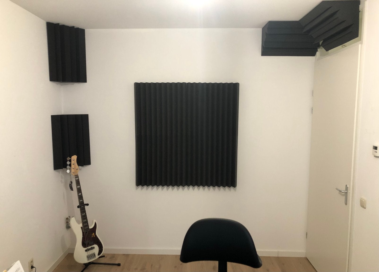 8x Auralex LENRD Bass Traps + 18 Auralex Wedges Absorbers, Ophalen, Zo goed als nieuw, Audio