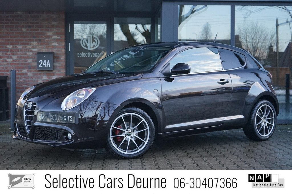 Alfa Romeo MiTo 0.9 TwinAir Esclusivo Navi, Cruise, Leder Or, Auto's, Alfa Romeo, Voorwielaandrijving, 101 pk, Gebruikt, Handgeschakeld