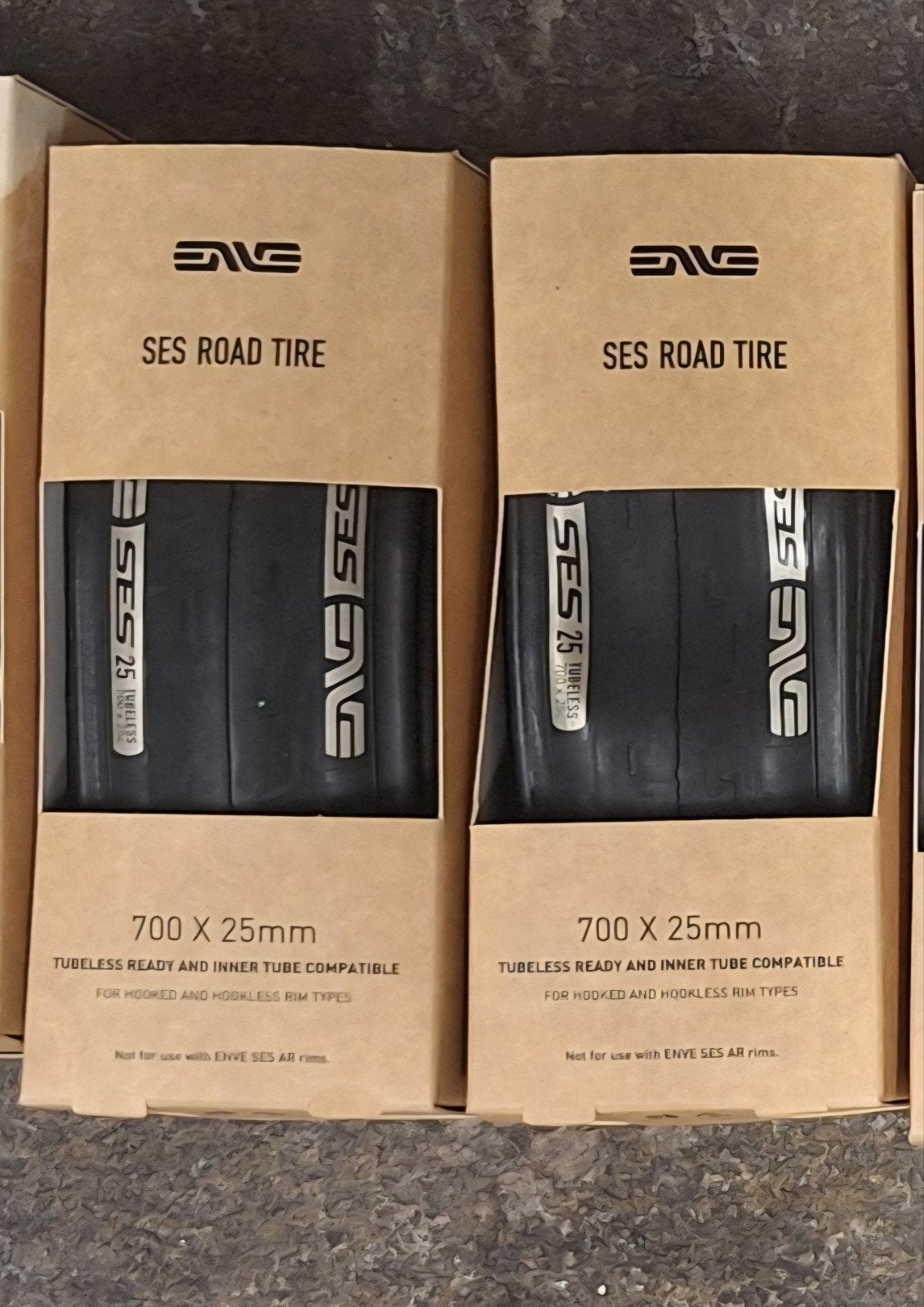 Nieuwe ENVE SES Road Tire 700x25mm Tubeless Ready, Band, Nieuw, Ophalen of Verzenden, ENVE