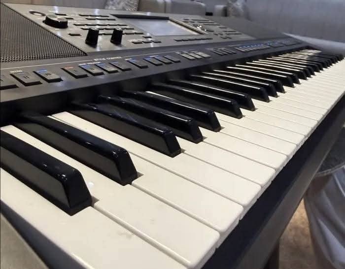 yamaha psr-a5000 oriental, Ophalen of Verzenden, Zo goed als nieuw, 2 klavieren, Orgel