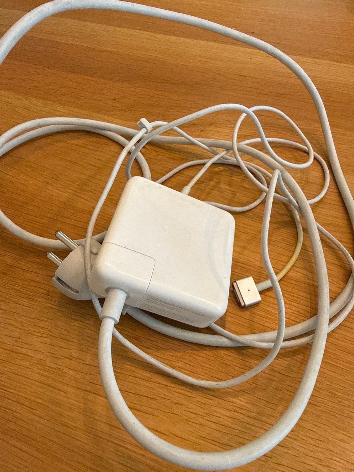 Apple MagSafe 2 Oplader 60W (Model A1435), Computers en Software, Laptop-opladers, Ophalen, Gebruikt