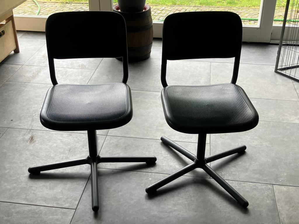 2 ikea bureau stoelen, Ophalen, Gebruikt, Zwart, Twee