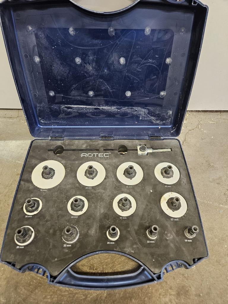 Rotec Gatenboorset 19-delig in originele koffer, Ophalen, Gebruikt