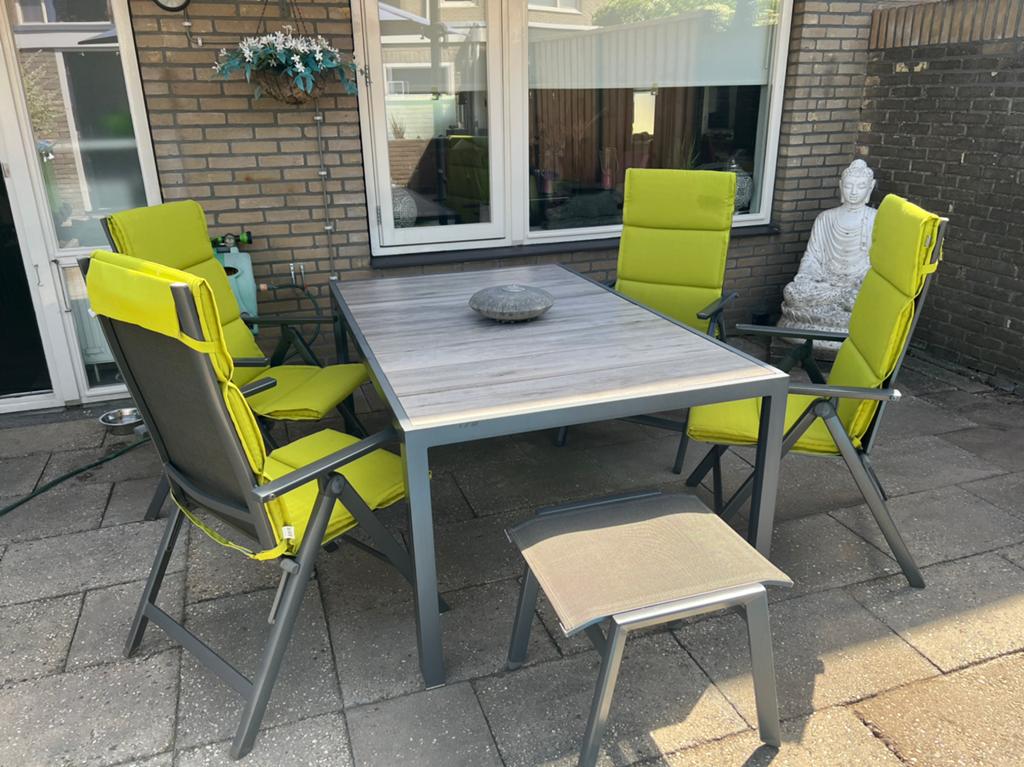 Hartman Dining Set 10-delig inclusief Boeddha, Tuin en Terras, Ophalen, 4 zitplaatsen, Gebruikt, Aluminium
