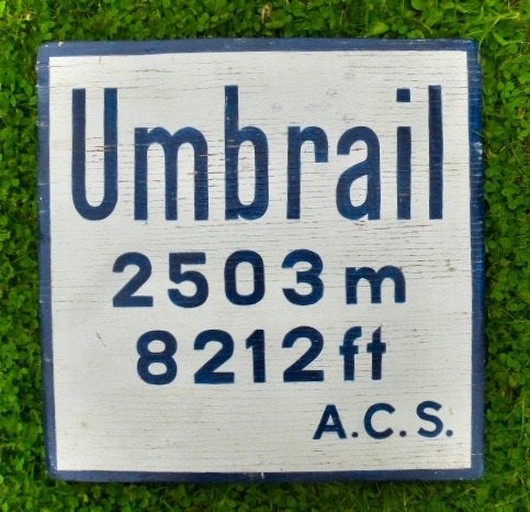 Zwitsers verkeersbord/Giro d'Italia/cadeau/fietsen/Umbrail, 39 cm, 39 cm, Hout, Decoratieobject