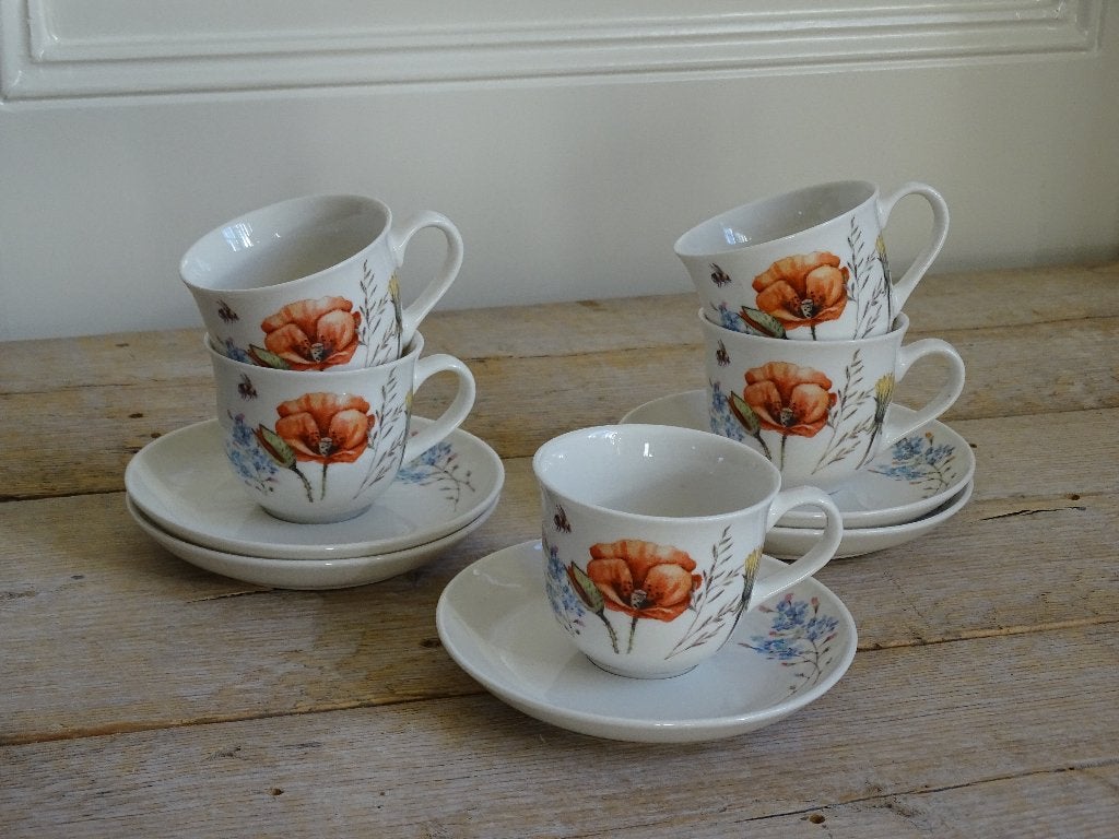 Servies Jet (by Ter Steege) FLOWERS OF THE FIELD, z.g.a.n., Ophalen of Verzenden, Zo goed als nieuw, Overige stijlen, Kop(pen) en/of Schotel(s)