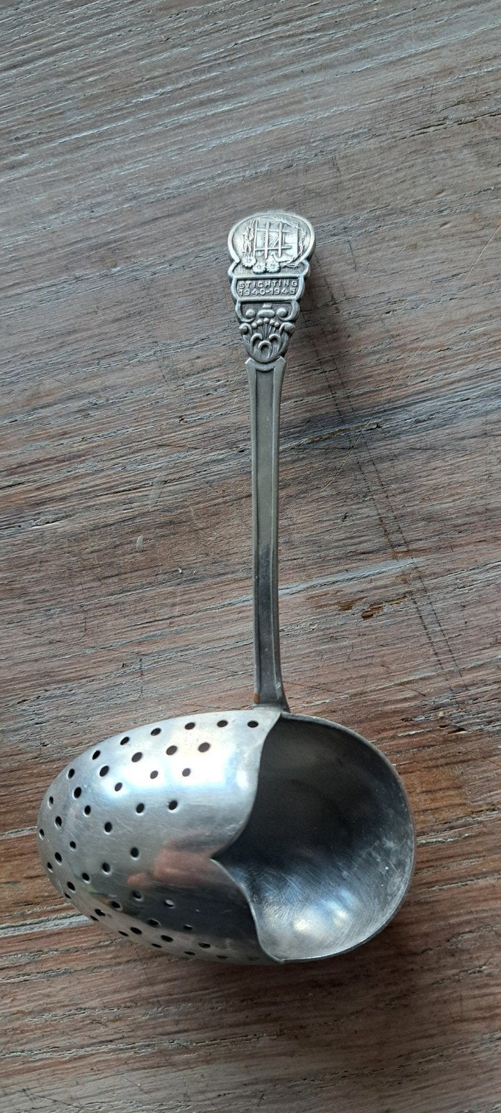 Thee ei.!zwaar verzilverd., Ophalen of Verzenden