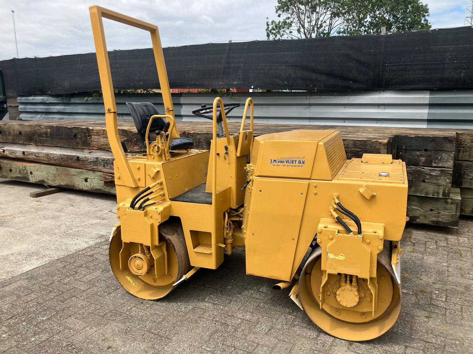 Bomag hd120 ad trilrolwals, Ophalen