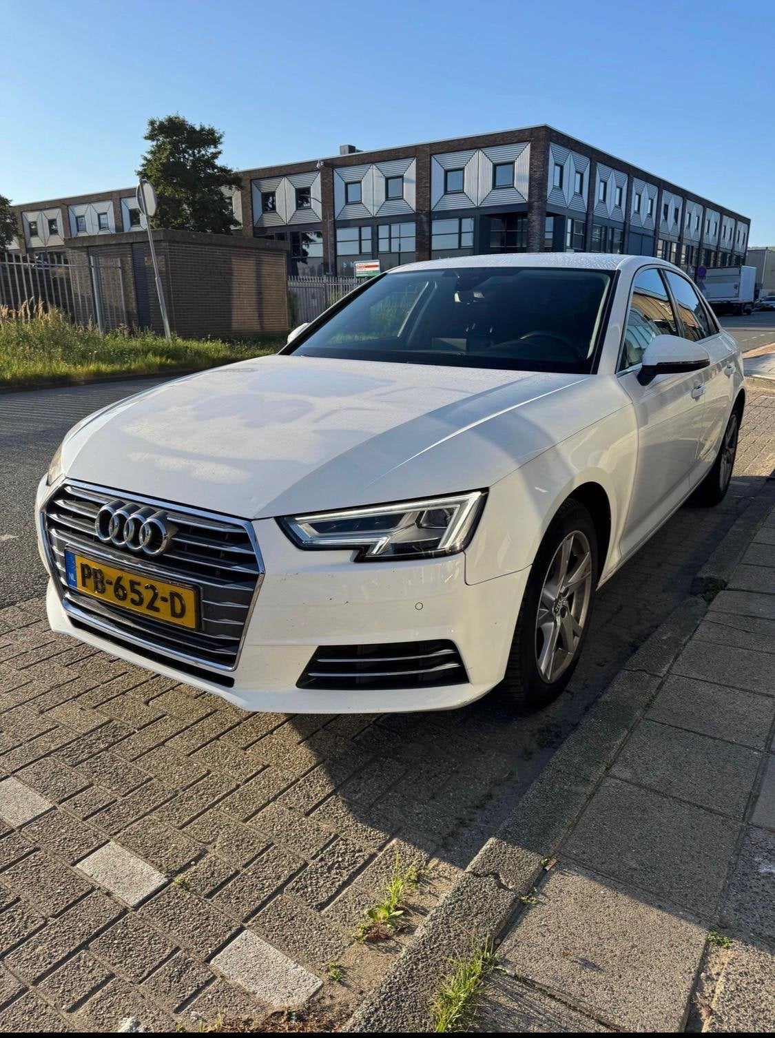 Audi A4 2.0 Tfsi Ultra 190pk S Tronic 2017 Wit, Auto's, Audi, 1380 kg, 1984 cc, A4, Wit