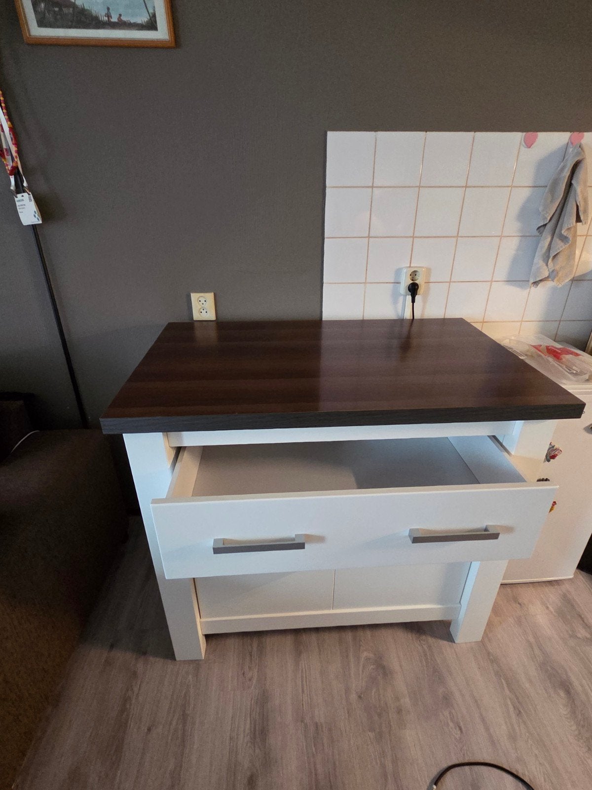Commode 54x94x108 cm met lade en kastruimte, Ophalen, Gebruikt