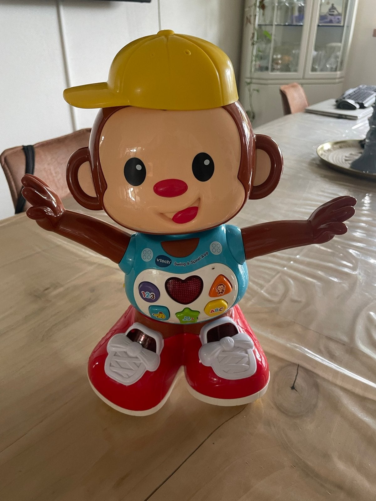 VTech Swing & Speel Aap - Dansende en zingende aap, Ophalen of Verzenden, Gebruikt, Overige typen, Met licht