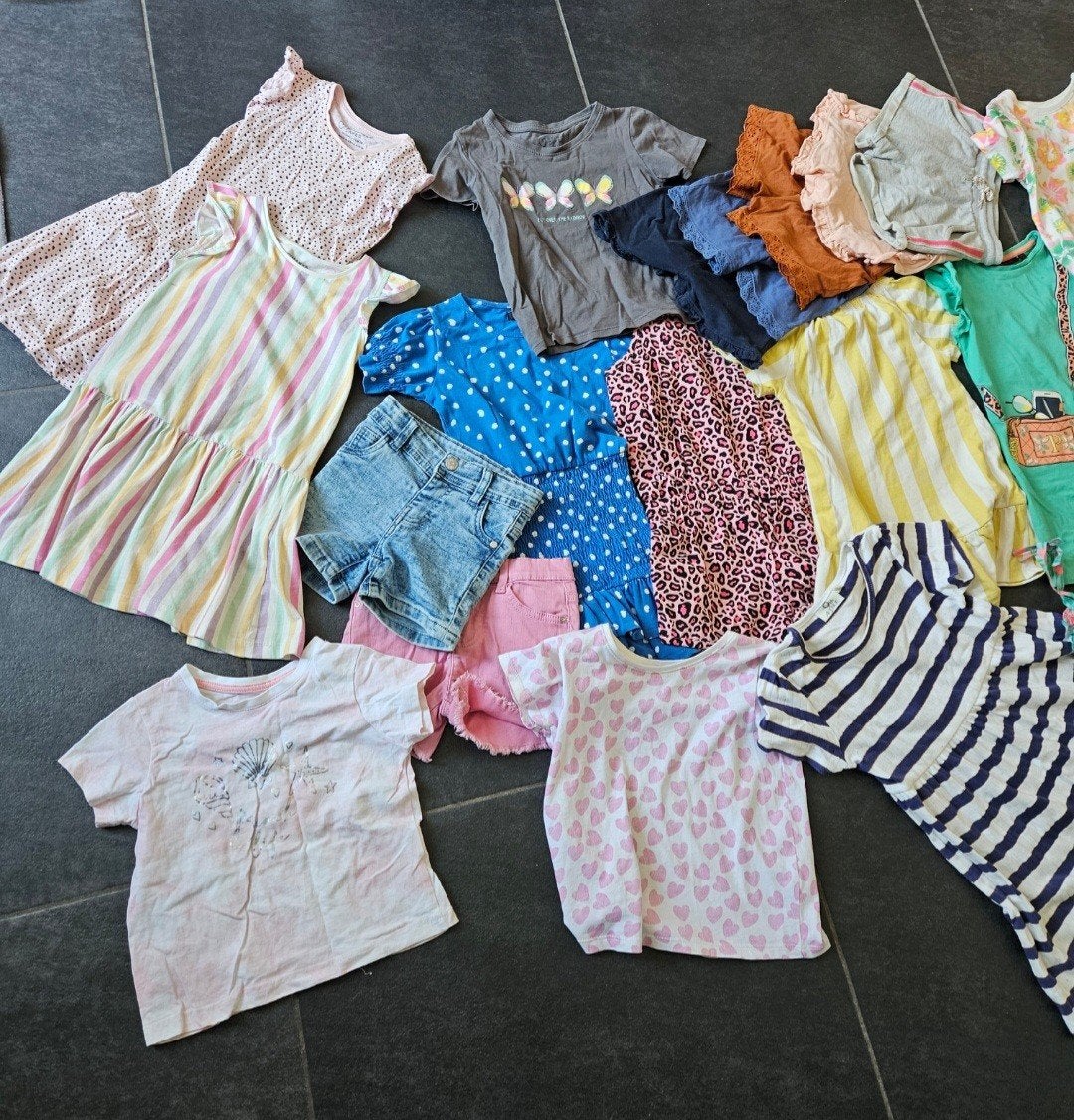 groot zomer pakket meisjes kleding maat 104 tot 116, Kinderen en Baby's, Kinderkleding | Kinder-kledingpakketten, Ophalen of Verzenden