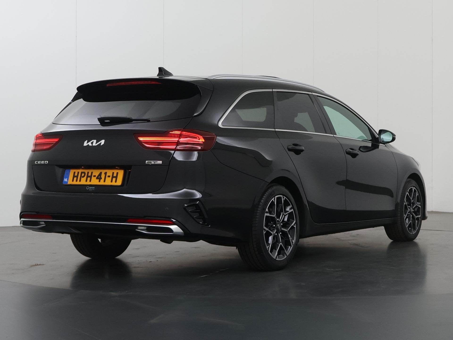 Kia Ceed Sportswagon 1.5 T-GDi GT-Line | Panoramadak | Matri, Gebruikt, Euro 6, 4 cilinders, 610 kg