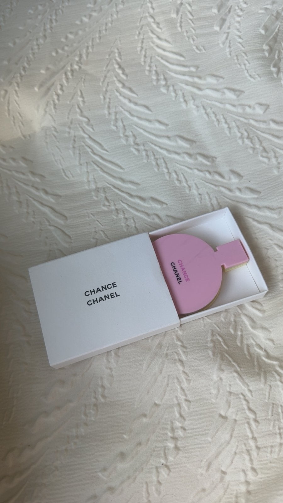 Chanel Chance spiegeltje, Ophalen, Zo goed als nieuw