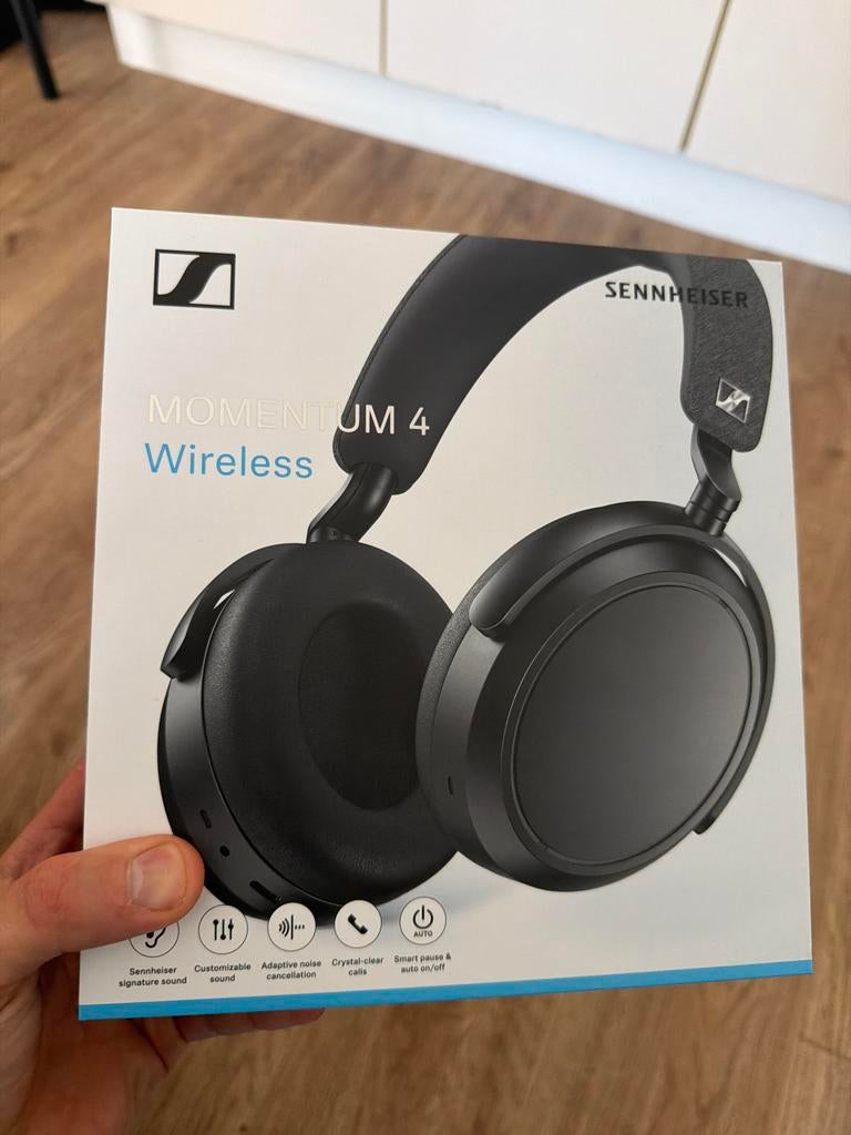 Sennheiser Momentum 4 Wireless Hoofdtelefoon, Sennheiser, Ophalen of Verzenden, Zo goed als nieuw, Over oor (circumaural)