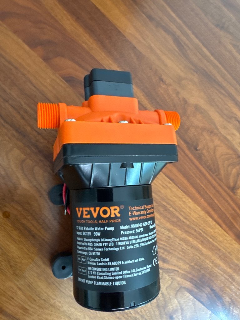 Waterpomp 12 volt nieuw, Verzenden, Nieuw, Accu, Overige typen