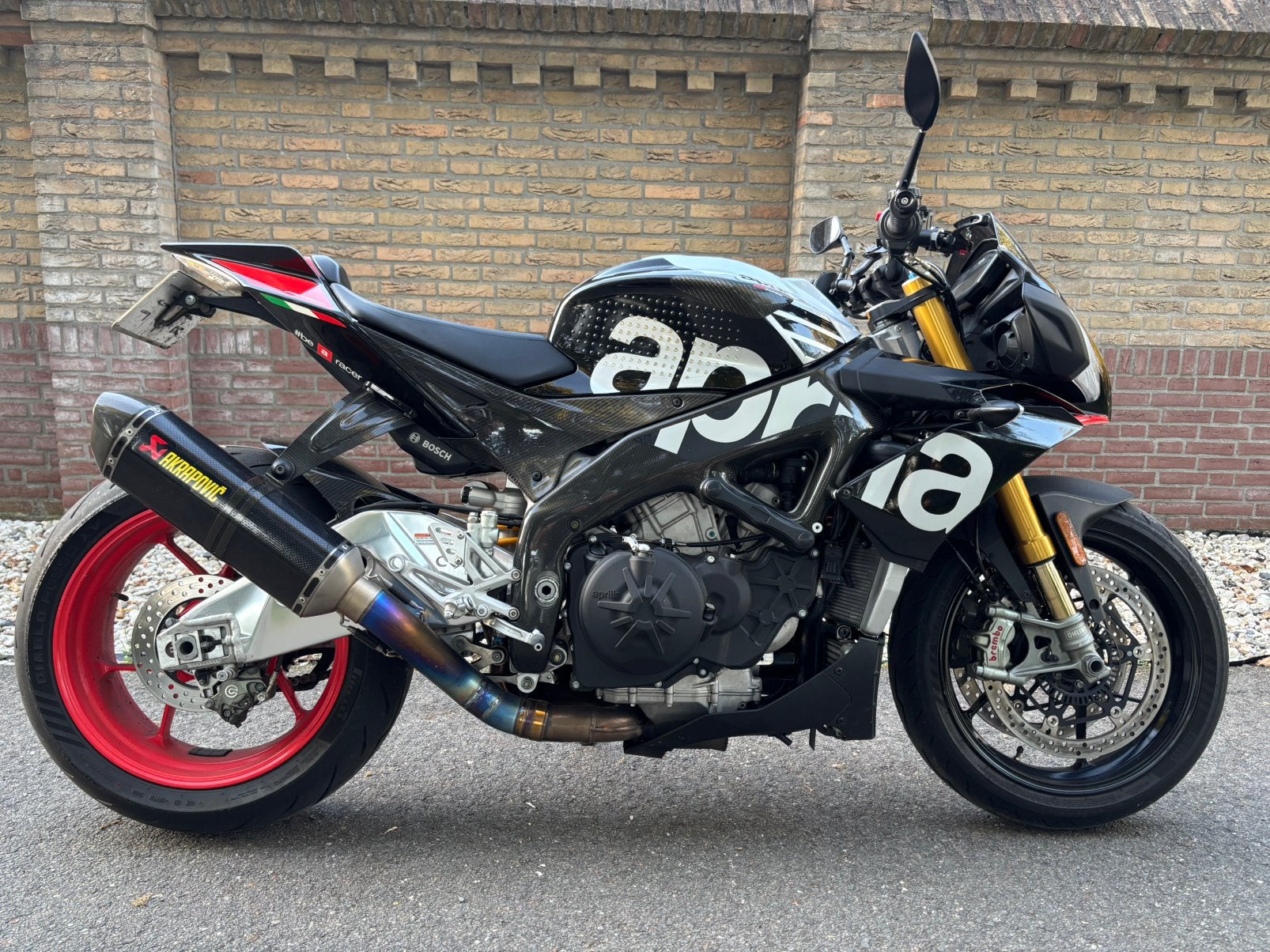 Najaarsprijs! Unieke Aprilia Tuono V4 1100 Factory bj. 2018, Motorrijbewijs A, Gebruikt, Particulier, Meer dan 35 kW