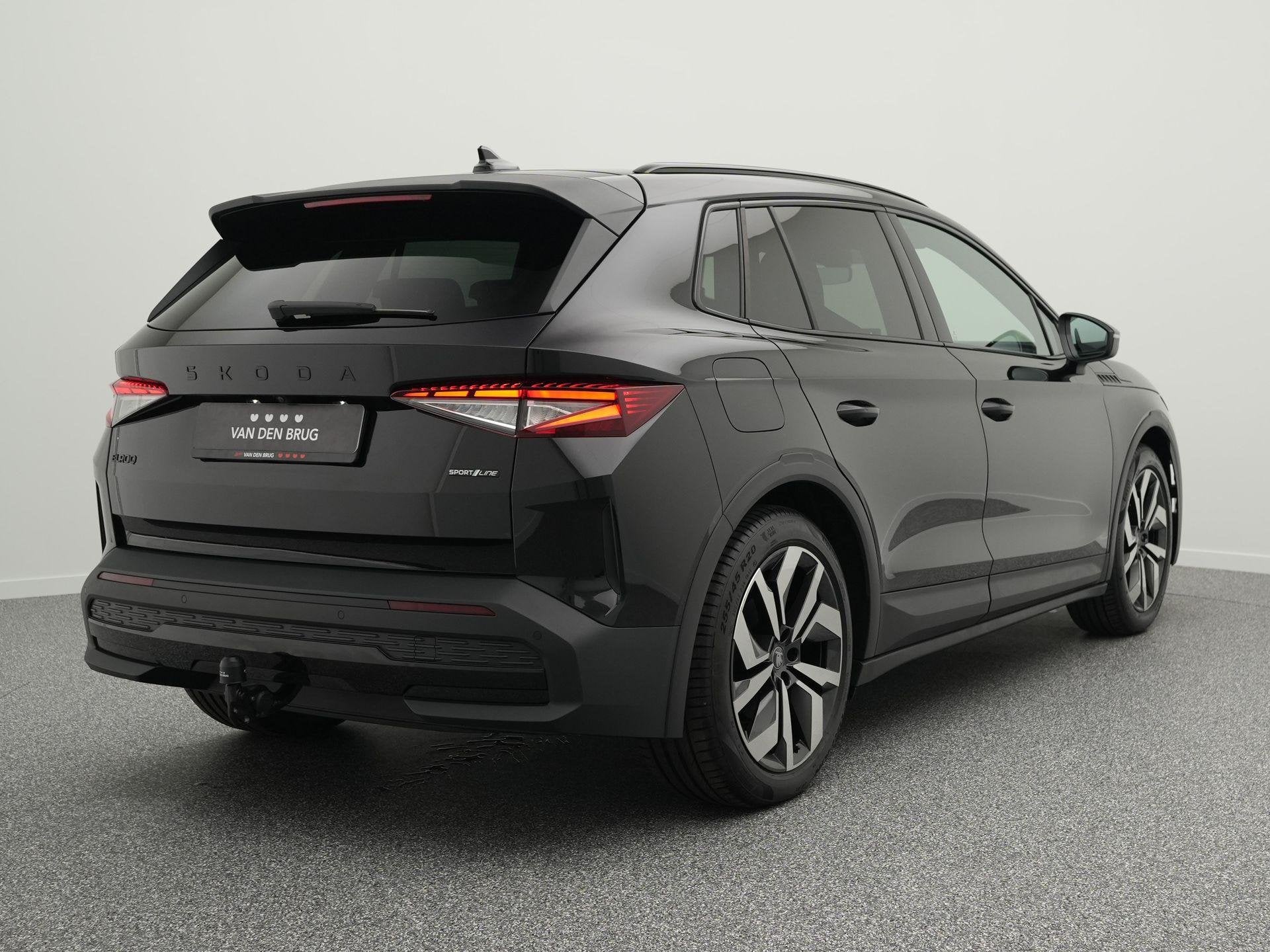 Skoda Elroq 85 Sportline | SoH 100% | Trekhaak | Warmtepomp, Auto's, Automaat, Achterwielaandrijving, Gebruikt, Zwart