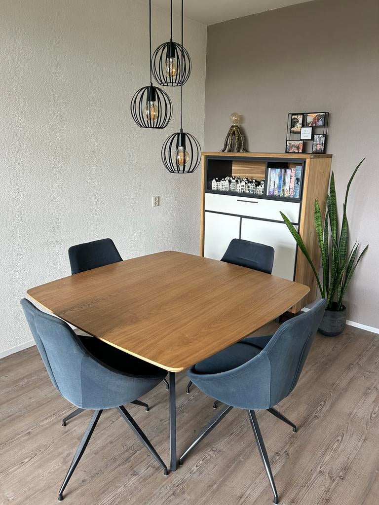 Eettafel 4 persoons 120x120 cm, Huis en Inrichting, Tafels | Eettafels, Ophalen, 100 tot 150 cm, Vierkant, Zo goed als nieuw