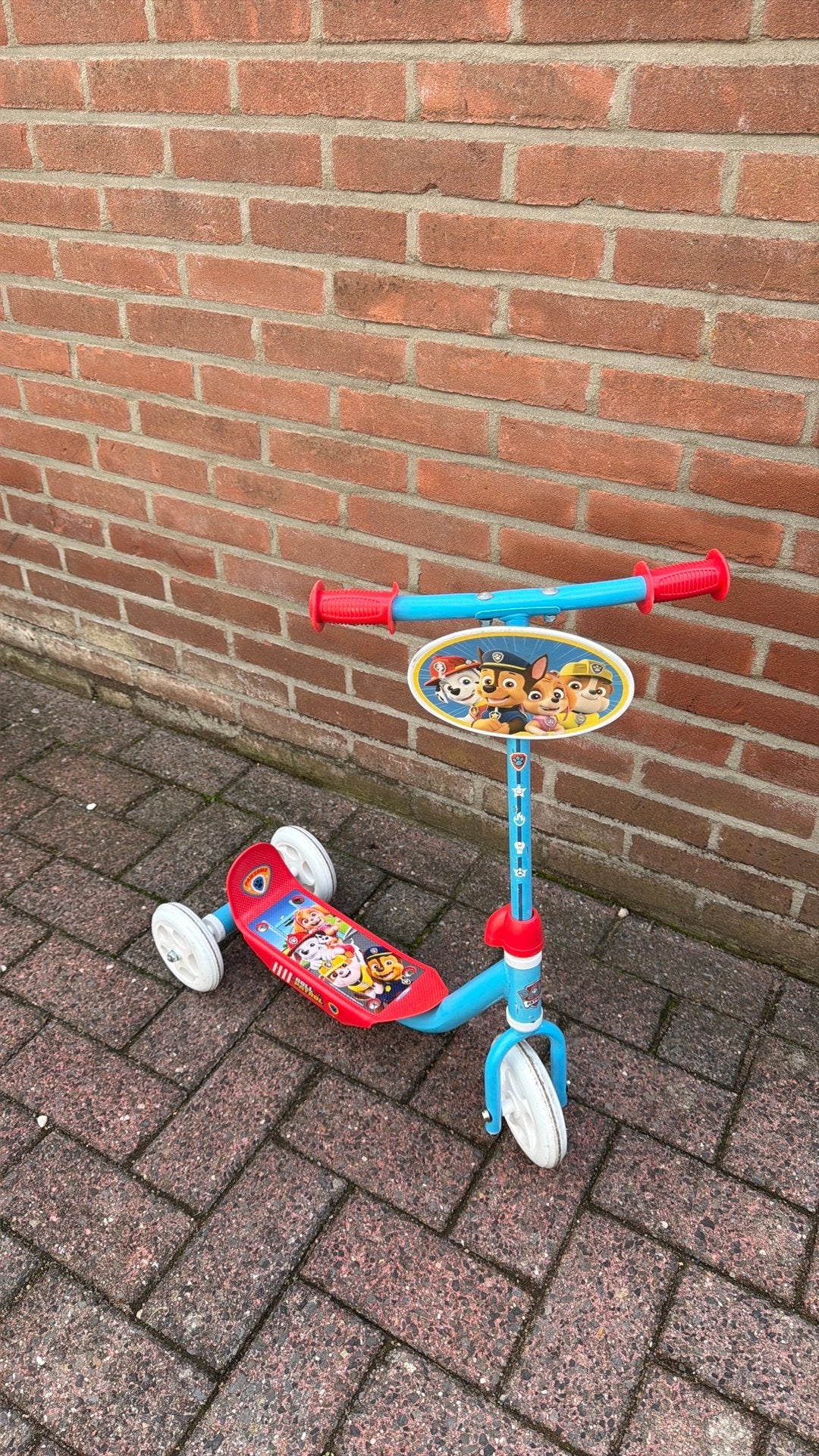 Step paw patrol, Fietsen en Brommers, Ophalen, Zo goed als nieuw, Gewone step
