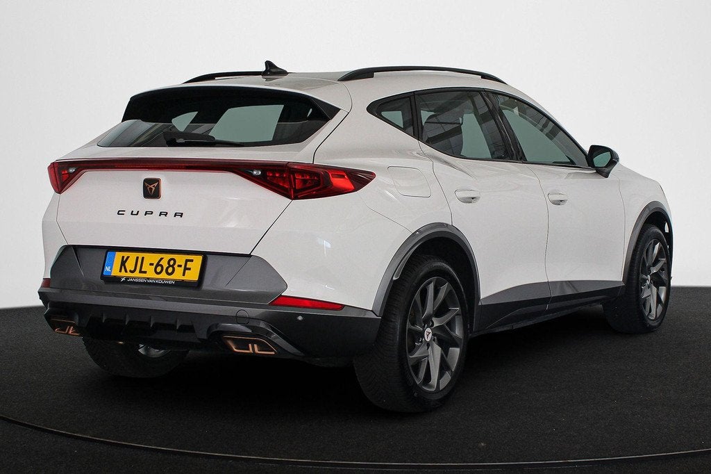 CUPRA Formentor 1.4 TSI e-Hybrid Essential Stuurverwarming K, Auto's, Cupra, Stof, Gebruikt, 4 cilinders, Formentor