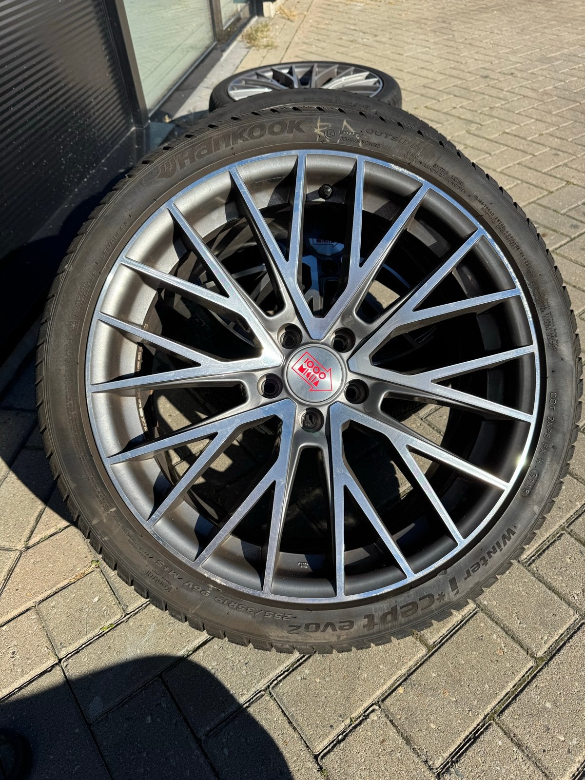 Mooie Set velgen met Hankook banden voor VW/Audi 5x112, Gebruikt, 255 mm, Banden en Velgen, Winterbanden