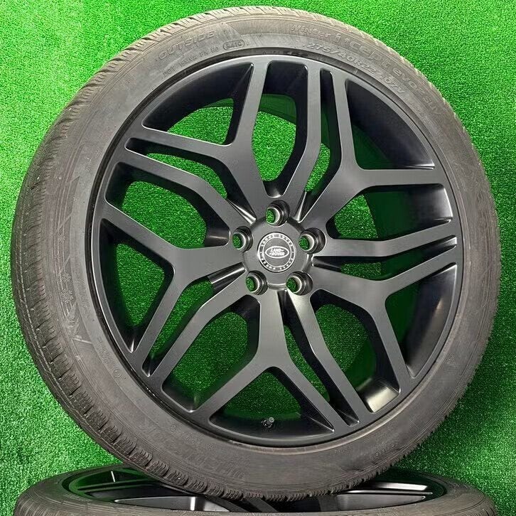 Originele 22 inch Range Rover velgen met winterbanden L494, Land Rover, 275 mm, Banden en Velgen, Overige maten