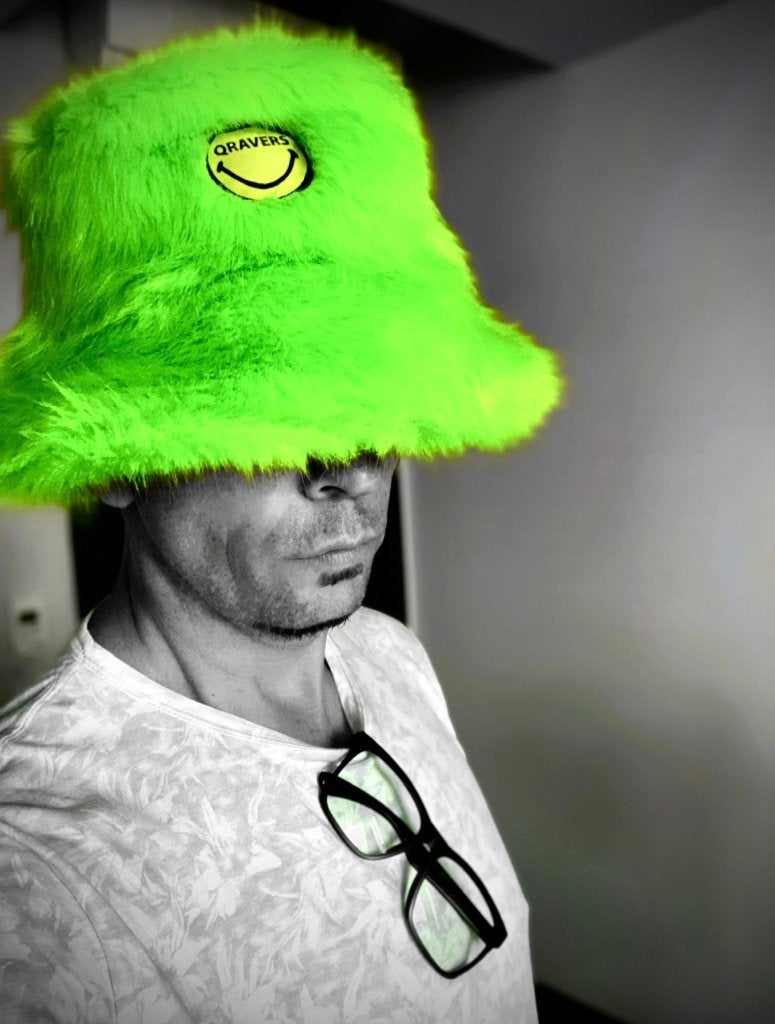 Cravers furry bucket hat neon groen – festival/rave hat, Verzenden, Hoed, One size fits all, Zo goed als nieuw