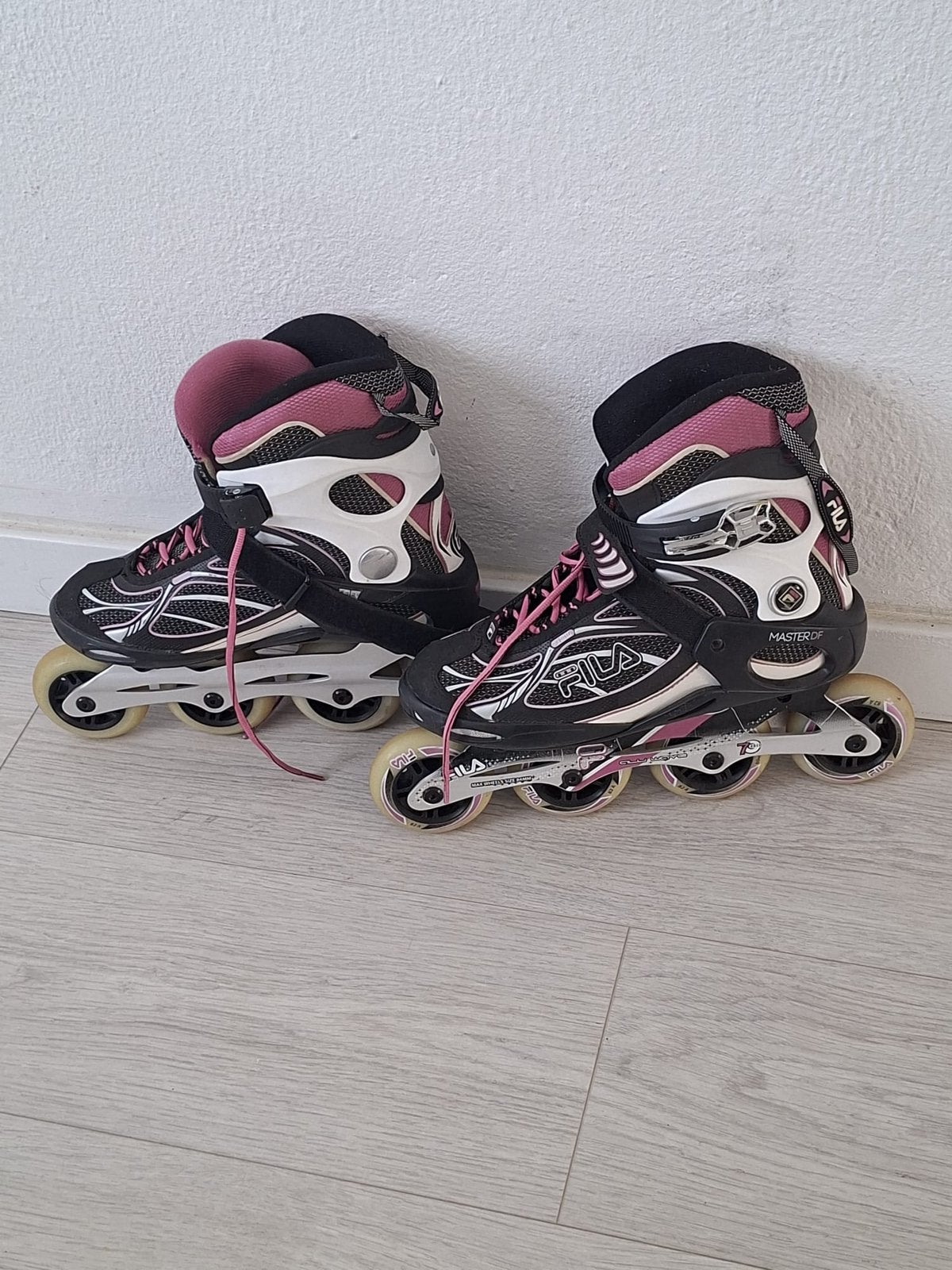FILA inline skates / skeelers mt 40, Ophalen, Zo goed als nieuw