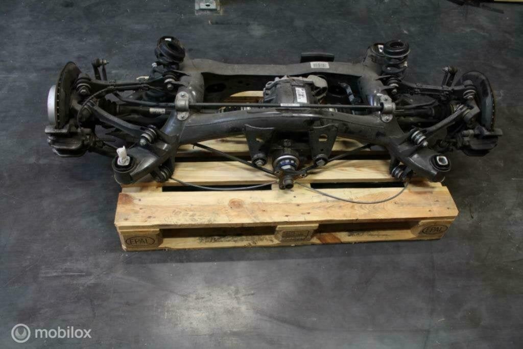 Ophanging achteraan compleet BMW 4 serie F32 F33 F36 F82 F83, Auto-onderdelen