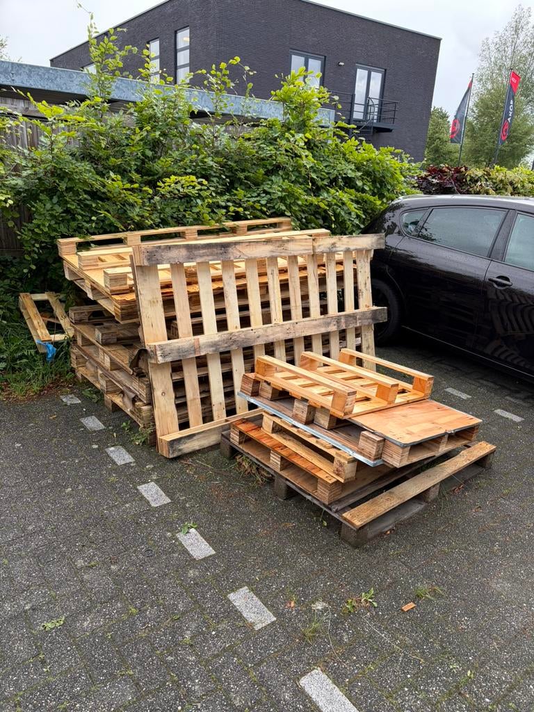Diverse partij houten pallets, Doe-het-zelf en Verbouw, Hout en Planken, Ophalen, Zo goed als nieuw, 50 mm of meer, Pallet