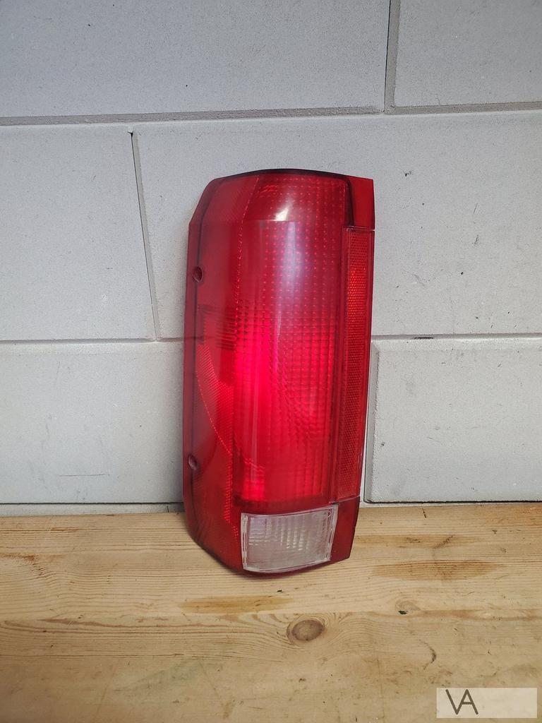 Ford F-150 F150 vanaf 1989 achterlicht links e9tb-13441-aa, Gebruikt, -, -, Ophalen of Verzenden