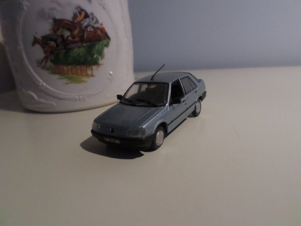 PEUGEOT  309 van 1987  Nostalgie VERKOCHT, Hobby en Vrije tijd, Verzenden, Nieuw, Auto, Norev