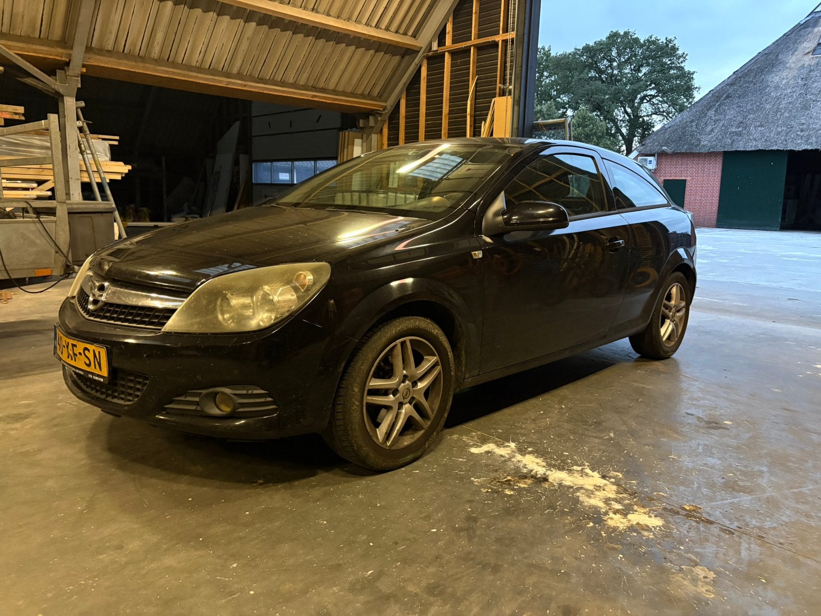 Opel Astra 1.6 16V GTC 85KW 2007 Zwart, Auto's, Voorwielaandrijving, 15 km/l, 625 kg, 4 cilinders