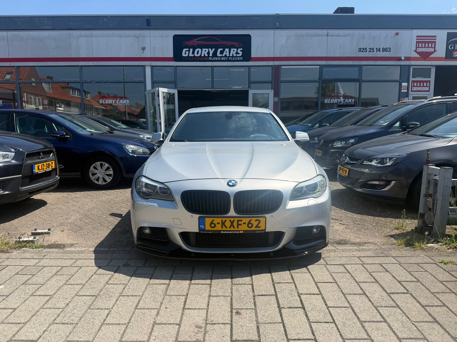 BMW 5-serie 520i AUTOMAAT-NAVI-WEINIG KM, Auto's, Automaat, Euro 5, Achterwielaandrijving, Gebruikt