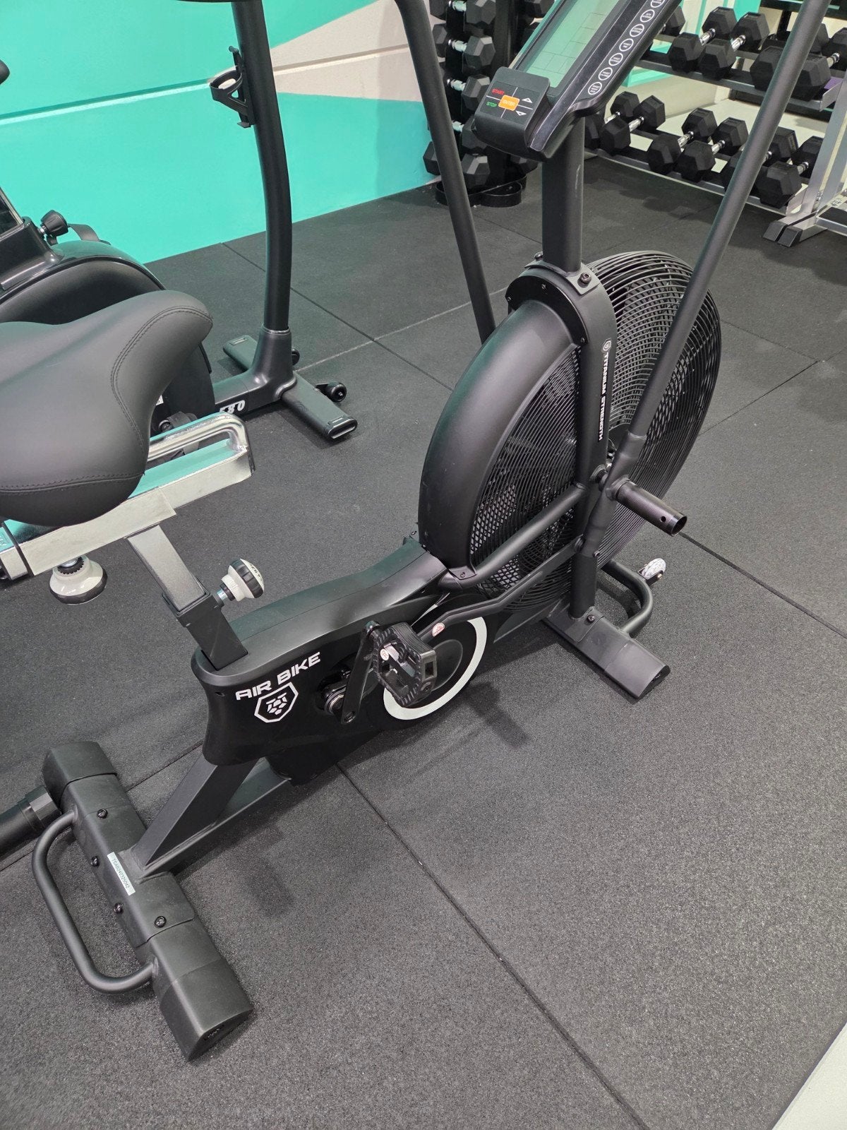 Hometrainer, air bike en ski erg, rubberen matten, Ophalen, -, -, Zo goed als nieuw