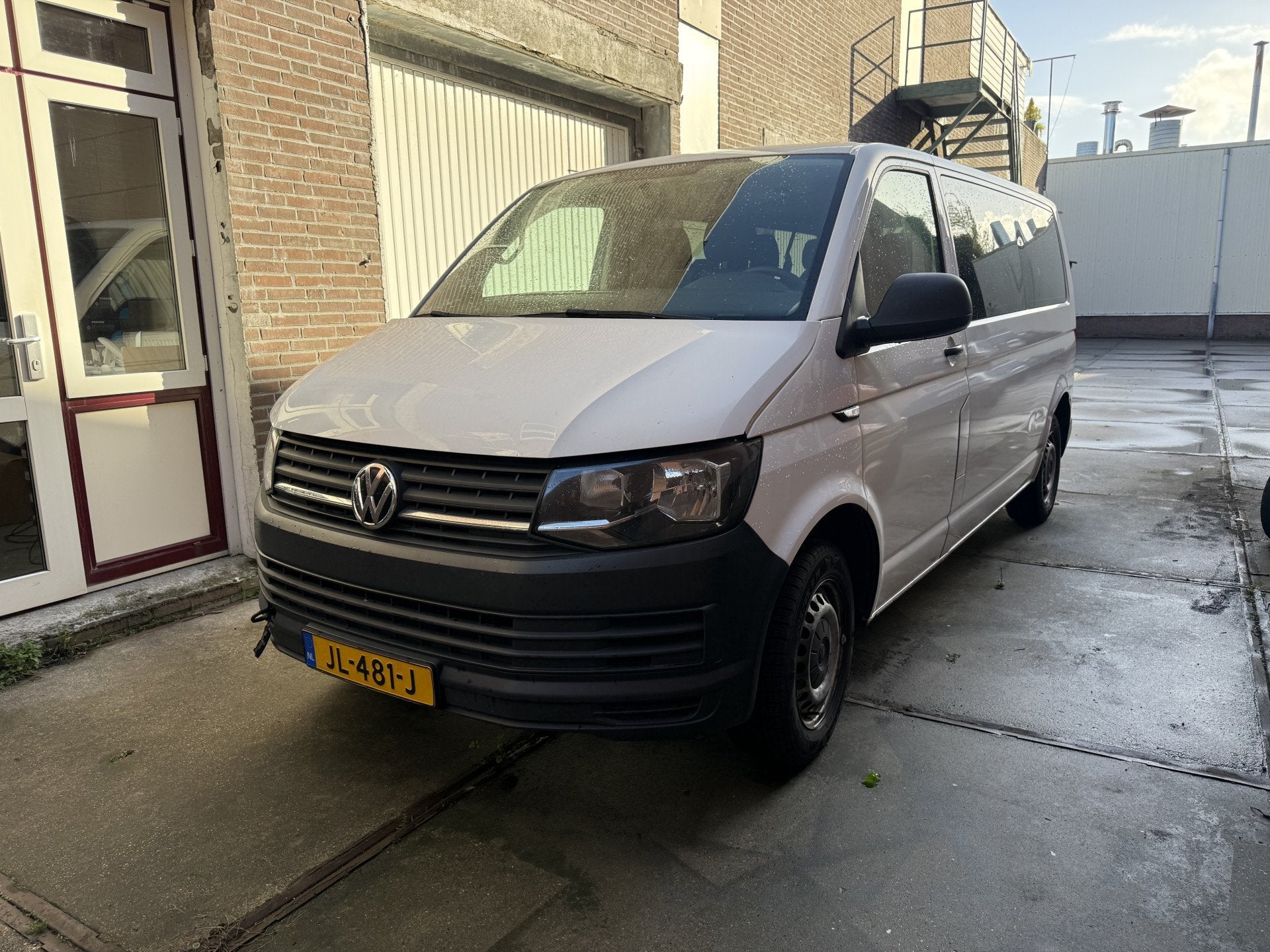 Volkswagen Transporter Kombi 2.0 TDI L2H1 MOTOR KAPOT!, Auto's, 86 pk, Gebruikt, 255 €/maand, 1794 kg