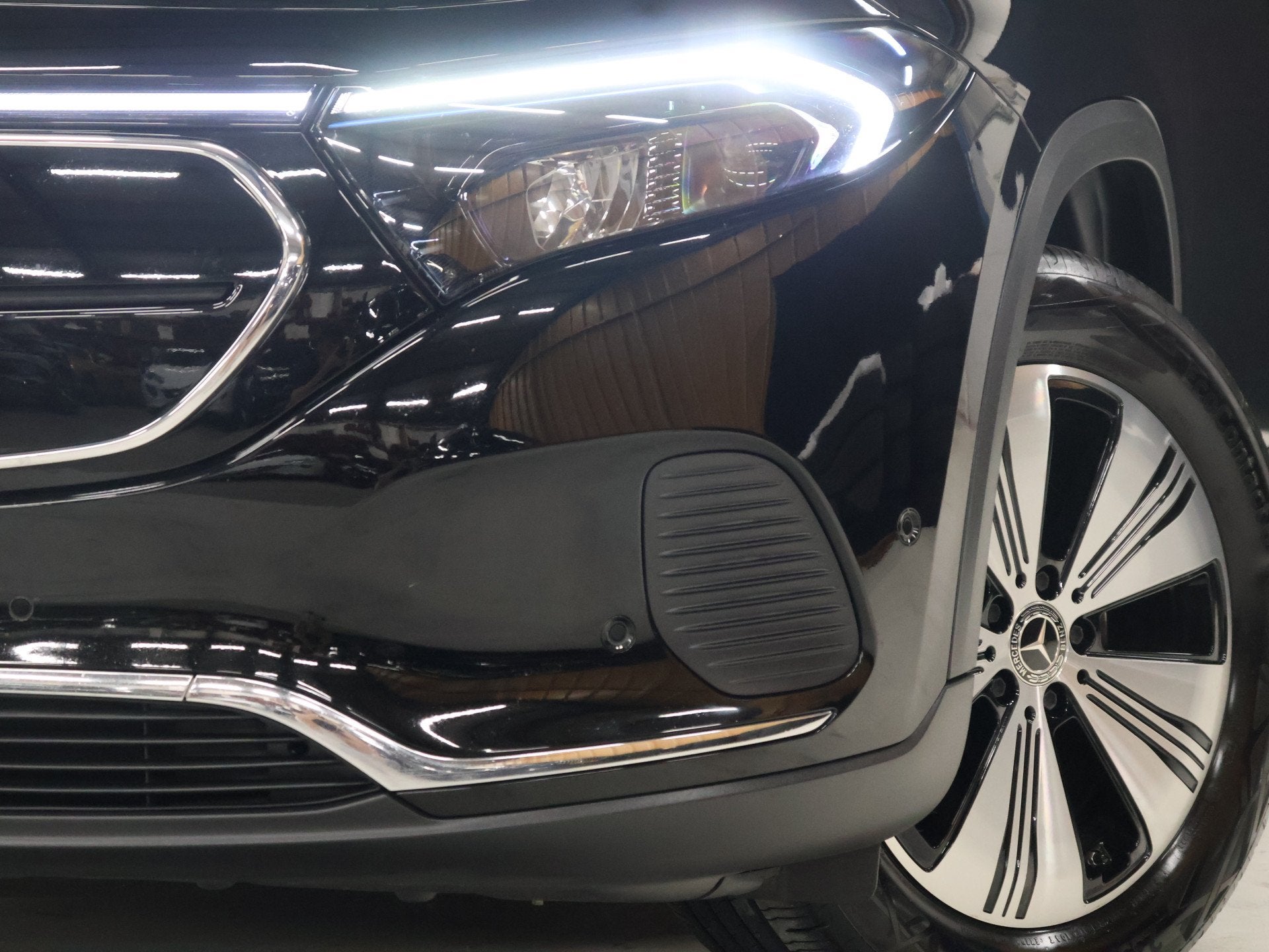 Mercedes-Benz EQA 250 Business Solution Luxury 67 kWh [SOH 9, 1940 kg, Gebruikt, Leder en Stof, Origineel Nederlands