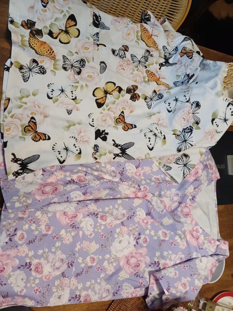 8 zuster shirts ziekenhuis jasjes thuiszorg shirts, Ophalen, Zo goed als nieuw, Maat 46/48 (XL) of groter, Korte mouw