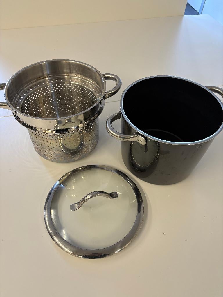 Silit Vitaliano Nero Pastapan, Huis en Inrichting, Keuken | Potten en Pannen, Ophalen, Zo goed als nieuw, Overige materialen, Kookpan of Snelkookpan