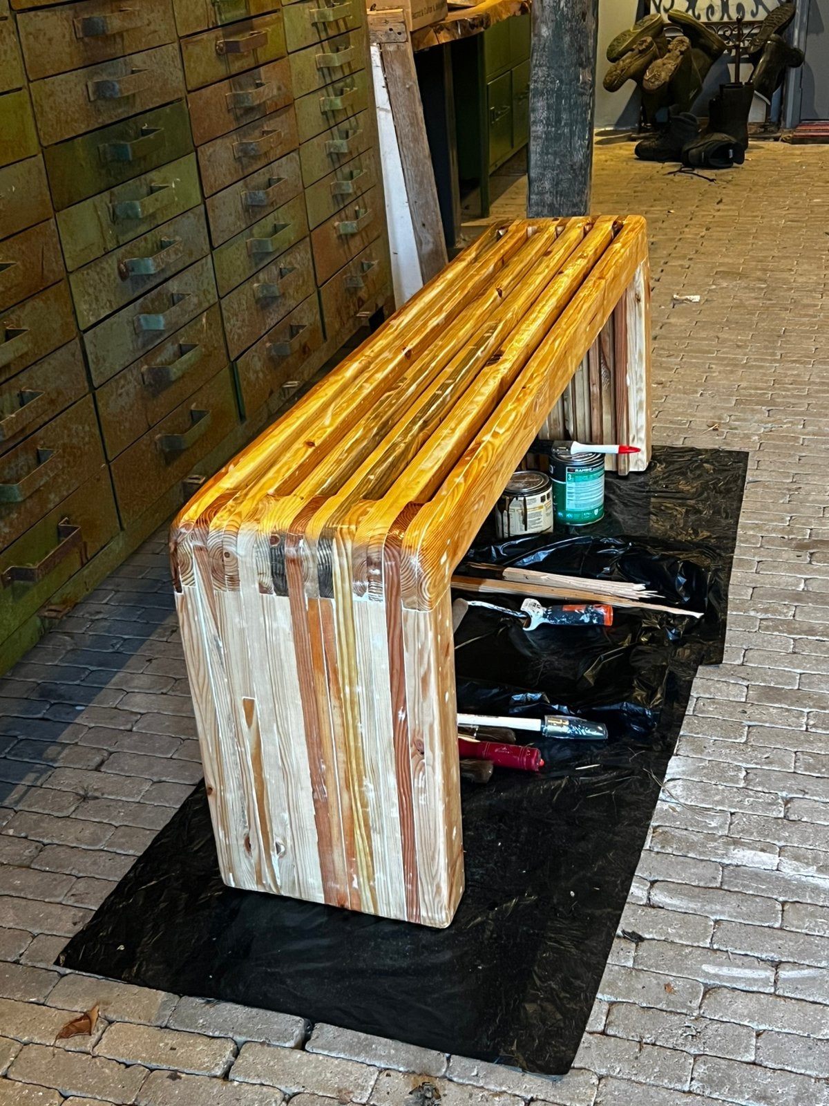 Lichte palletbank op maat, halbank of eettafelbank, Ophalen of Verzenden, Rechthoekig, 50 tot 75 cm, Hout