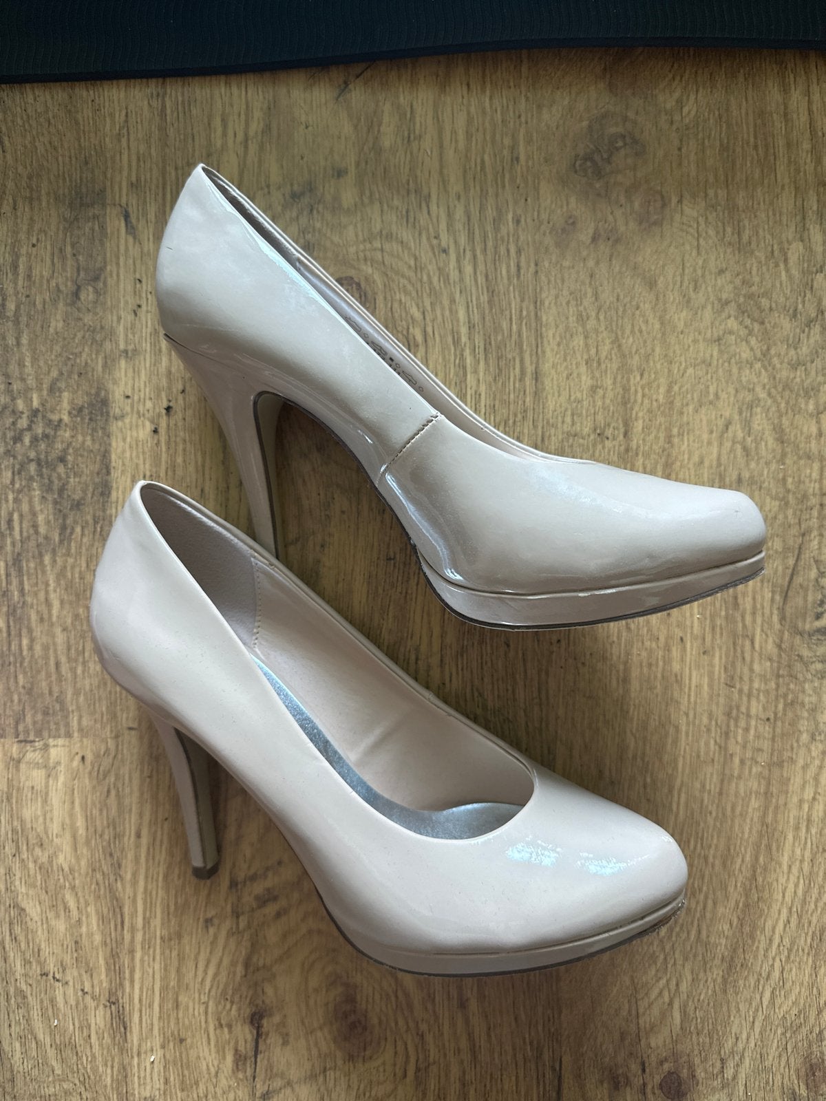 Beige Pumps - Maat 39, Pumps, Beige, Ophalen of Verzenden, Gedragen