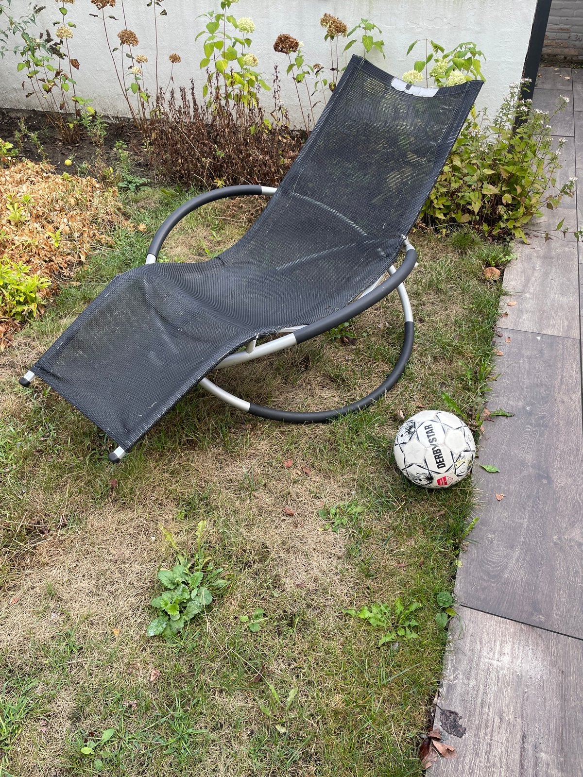 Gratis tuinligstoel/Relaxstoel - Zwart en Aluminium, Ophalen, Gebruikt, Aluminium, Inklapbaar