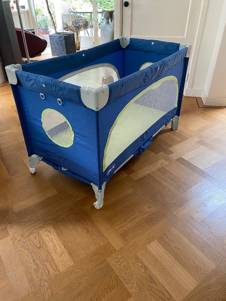 Logeer- en reisbedje, Kinderen en Baby's, Ophalen, Gebruikt, Reisbedje