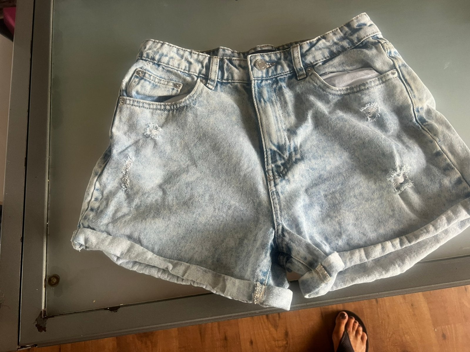 Spijker short, Kleding | Dames, Spijkerbroeken en Jeans, Ophalen of Verzenden, Zo goed als nieuw, Blauw, W28 - W29 (confectie 36)