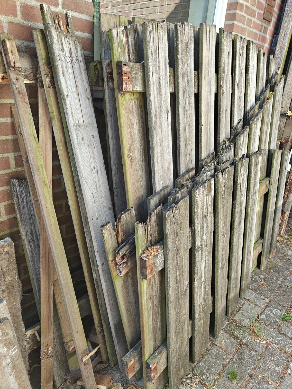 Oude schuttingdelen, Ophalen, 3 tot 6 meter, Hout, 1 tot 2 meter