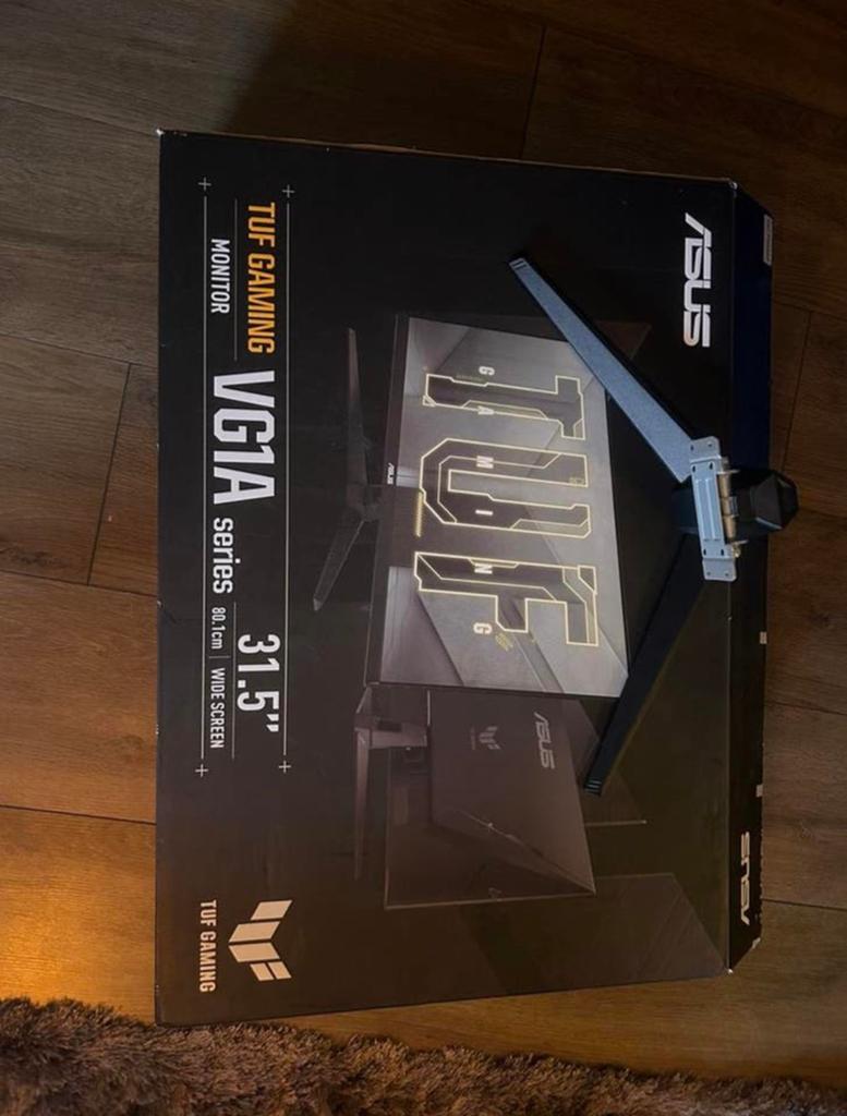 Asus gaming monitor 31.5inch, Computers en Software, Videokaarten, Ophalen, Gebruikt, GDDR5