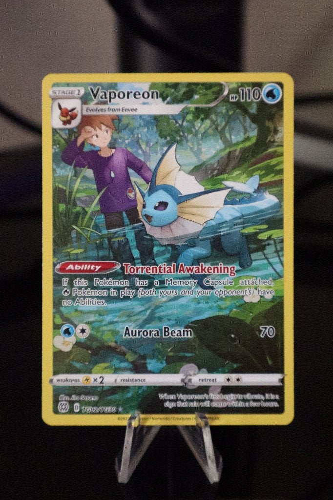 Vaporeon TG02/TG30 Brilliant Stars Trainer Gallery, Verzenden, Zo goed als nieuw, Losse kaart, Foil