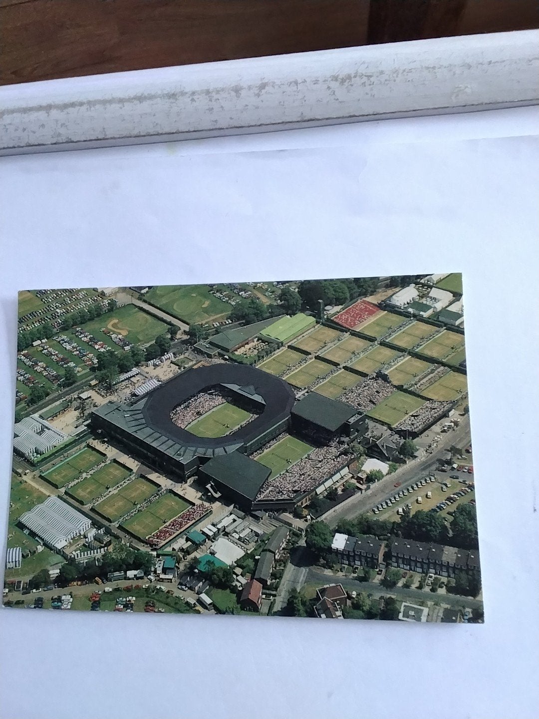 Diverse ansichtkaarten,  Tennisbanen waaronder Wimbledon, Ophalen of Verzenden, 1960 tot 1980, Gelopen